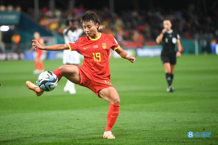 Xinhua News Agency: poor soil can not bloom for a long time, and the Chinese Football Association registered only 15000 women’s football players.