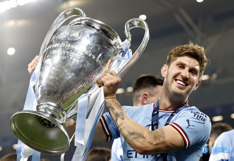 6 times in the Champions League final to become the first person after Massey in 2015, Stones: shocked and proud