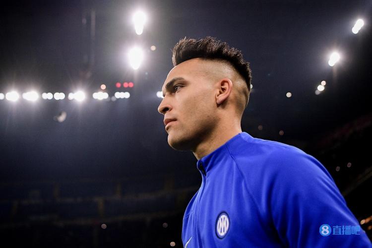 Agent: Lautaro is one of the three strongest strikers. He plays for the top 2 Inter Milan in Europe.